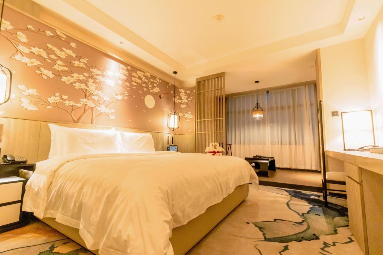 Guangzhou Baiyun Hotel Екстериор снимка